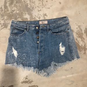 GUESS JEAN SHORTS!! Size 30!